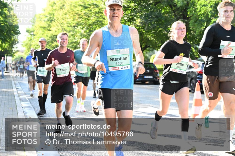 20.09.2026 - PSD Bank Halbmarathon Dr. Thomas Lammeyer http://msf.ph/oto/10495786 20.09.2026 10:42:57 Laufen 1983, 4021, 1711, 1900, 3664 meine-sportfotos.de