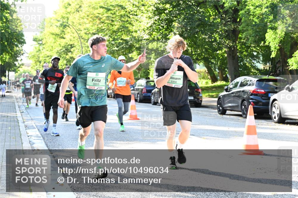20.09.2026 - PSD Bank Halbmarathon Dr. Thomas Lammeyer http://msf.ph/oto/10496034 20.09.2026 10:43:38 Laufen 3355, 3356 meine-sportfotos.de