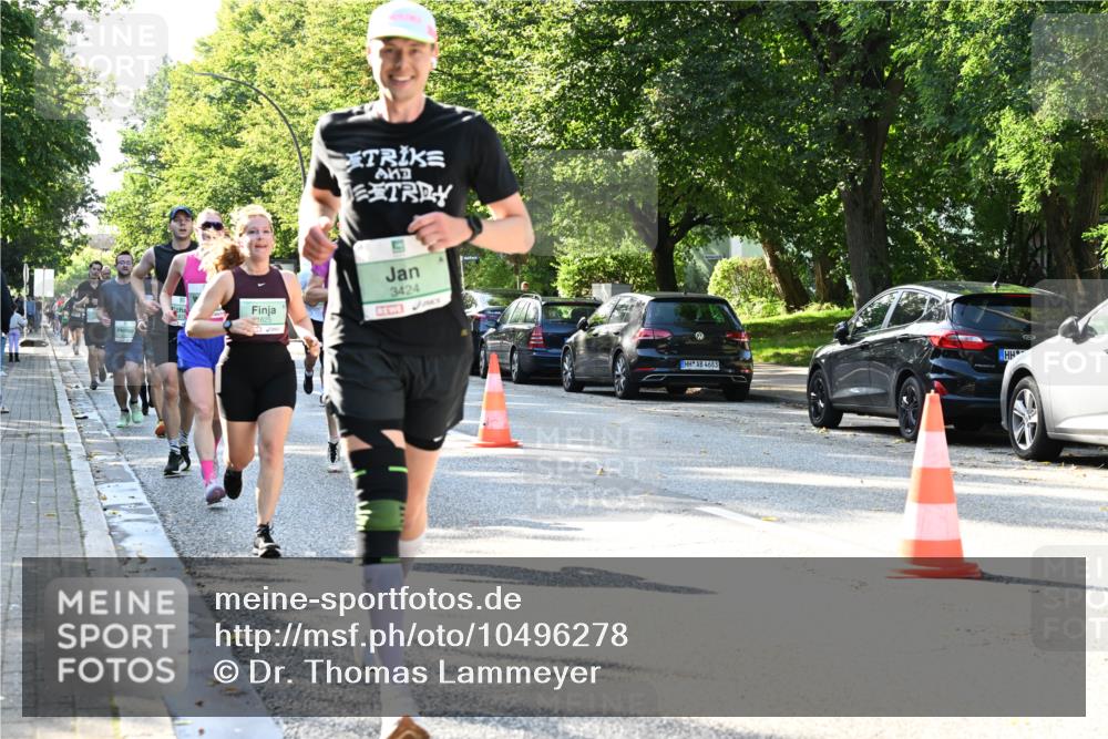 20.09.2026 - PSD Bank Halbmarathon Dr. Thomas Lammeyer http://msf.ph/oto/10496278 20.09.2026 10:44:23 Laufen 1625, 3424, 4683, 0 meine-sportfotos.de
