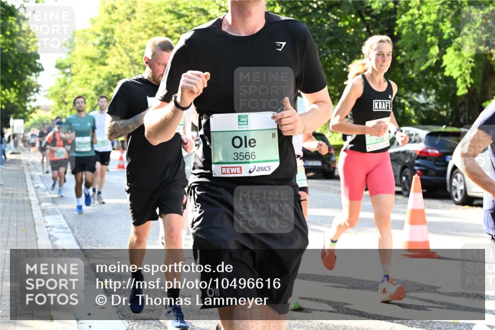 20.09.2026 - PSD Bank Halbmarathon Dr. Thomas Lammeyer http://msf.ph/oto/10496616 20.09.2026 10:45:14 Laufen 3566, 7, 4104 meine-sportfotos.de