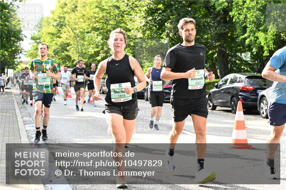 20.09.2026 - PSD Bank Halbmarathon Dr. Thomas Lammeyer http://msf.ph/oto/10497829 20.09.2026 10:48:19 Laufen 2397, 1818, 1522, 2527 meine-sportfotos.de
