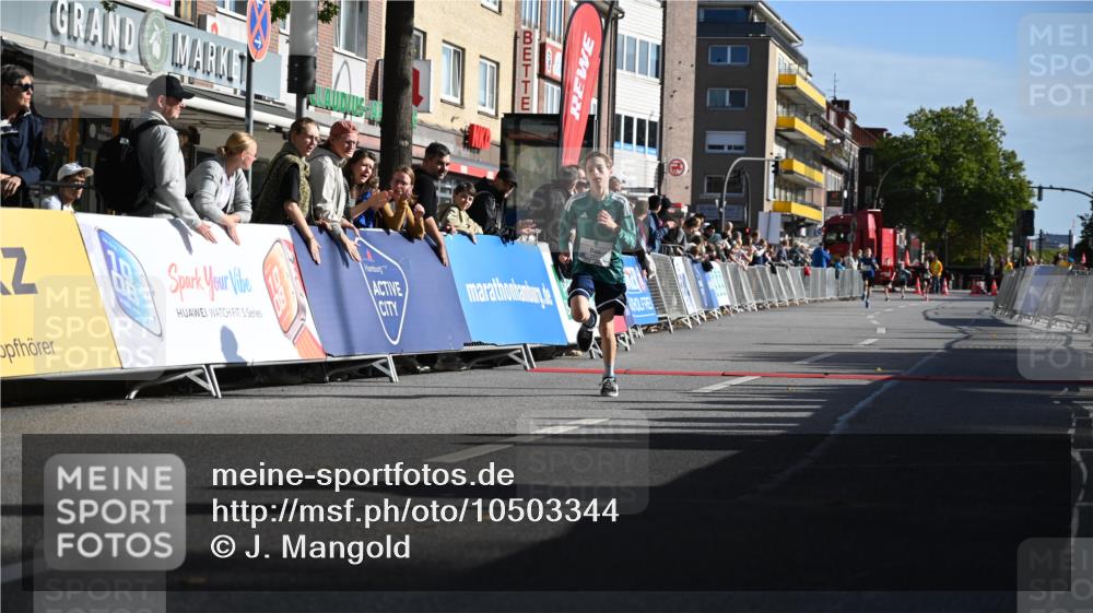 20.09.2026 - PSD Bank Halbmarathon J. Mangold http://msf.ph/oto/10503344 20.09.2026 10:27:12 Ziel 371 meine-sportfotos.de