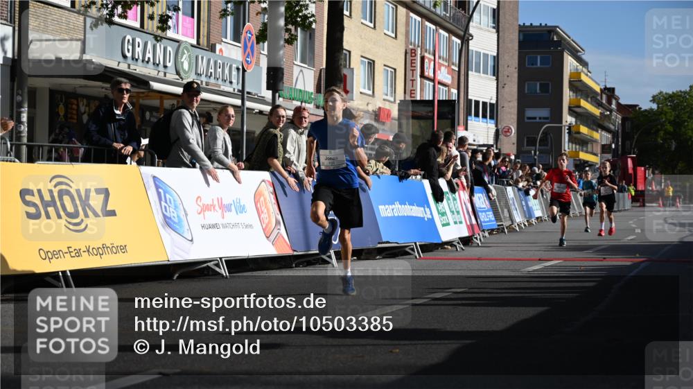 20.09.2026 - PSD Bank Halbmarathon J. Mangold http://msf.ph/oto/10503385 20.09.2026 10:27:22 Ziel 101, 201, 348, 372 meine-sportfotos.de
