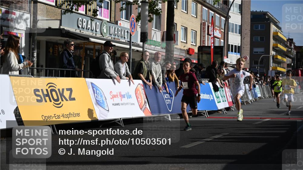20.09.2026 - PSD Bank Halbmarathon J. Mangold http://msf.ph/oto/10503501 20.09.2026 10:27:54 Ziel 123, 130, 216, 241, 250, 271, 445, 457 meine-sportfotos.de