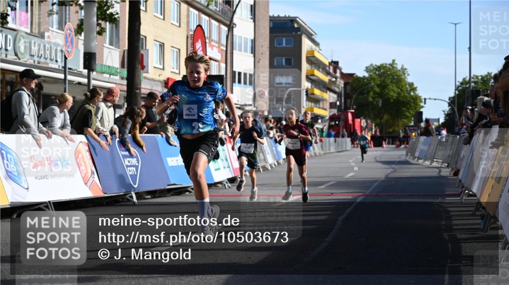 20.09.2026 - PSD Bank Halbmarathon J. Mangold http://msf.ph/oto/10503673 20.09.2026 10:28:49 Ziel 206, 211, 242, 258, 301, 354 meine-sportfotos.de