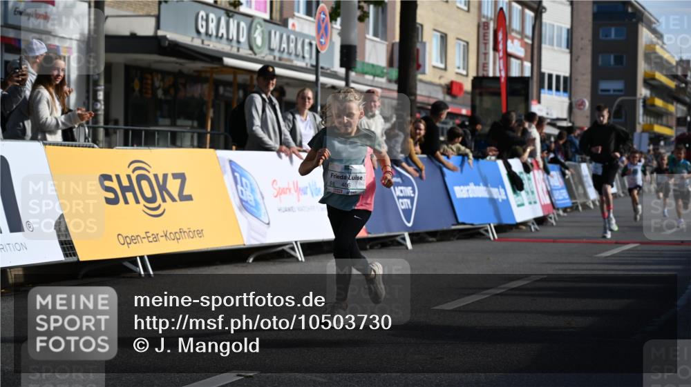 20.09.2026 - PSD Bank Halbmarathon J. Mangold http://msf.ph/oto/10503730 20.09.2026 10:29:13 Ziel 137, 181, 228, 377, 406 meine-sportfotos.de