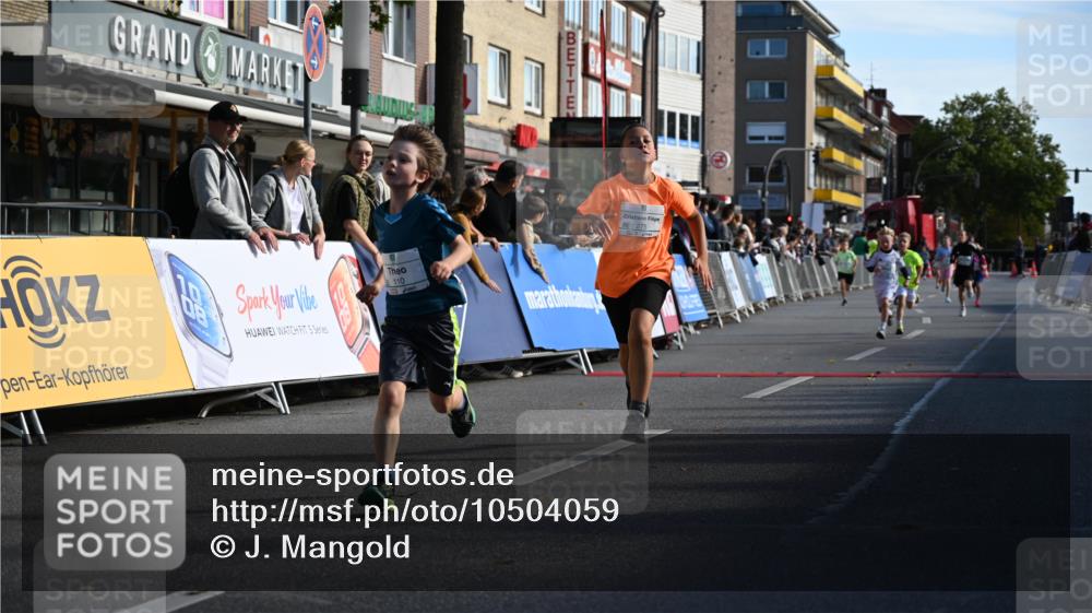 20.09.2026 - PSD Bank Halbmarathon J. Mangold http://msf.ph/oto/10504059 20.09.2026 10:30:17 Ziel 110, 114, 127, 159, 256, 275, 397 meine-sportfotos.de
