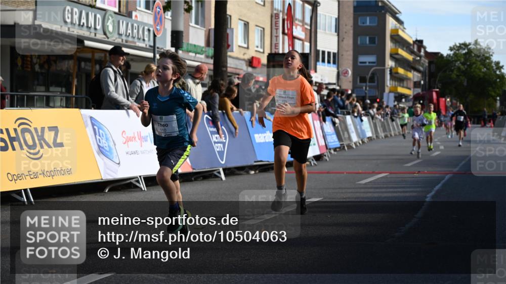 20.09.2026 - PSD Bank Halbmarathon J. Mangold http://msf.ph/oto/10504063 20.09.2026 10:30:17 Ziel 110, 114, 127, 159, 256, 275, 397 meine-sportfotos.de