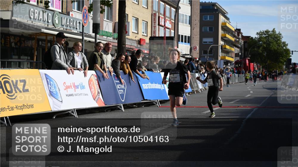 20.09.2026 - PSD Bank Halbmarathon J. Mangold http://msf.ph/oto/10504163 20.09.2026 10:30:45 Ziel 149, 304, 347, 380, 430, 438 meine-sportfotos.de