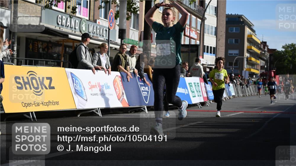 20.09.2026 - PSD Bank Halbmarathon J. Mangold http://msf.ph/oto/10504191 20.09.2026 10:30:55 Ziel 115, 388, 394, 422, 435, 436 meine-sportfotos.de