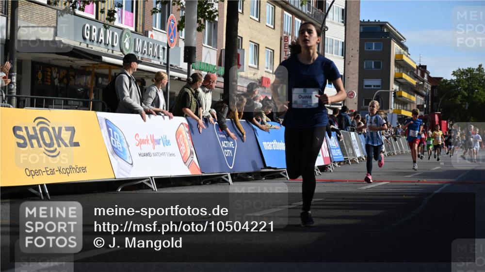 20.09.2026 - PSD Bank Halbmarathon J. Mangold http://msf.ph/oto/10504221 20.09.2026 10:31:02 Ziel 115, 155, 245, 280, 326, 358, 388, 394, 422, 435, 448 meine-sportfotos.de