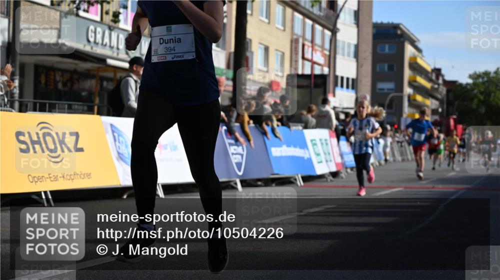 20.09.2026 - PSD Bank Halbmarathon J. Mangold http://msf.ph/oto/10504226 20.09.2026 10:31:03 Ziel 115, 155, 245, 280, 326, 358, 394, 395, 422, 435, 439, 448 meine-sportfotos.de