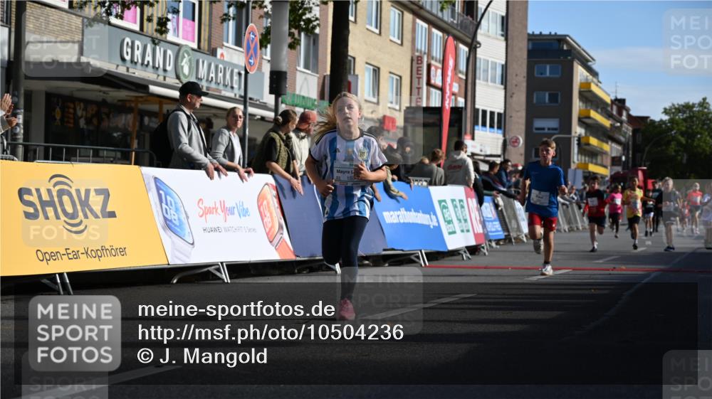 20.09.2026 - PSD Bank Halbmarathon J. Mangold http://msf.ph/oto/10504236 20.09.2026 10:31:05 Ziel 115, 155, 158, 245, 280, 309, 326, 358, 394, 395, 439, 448 meine-sportfotos.de