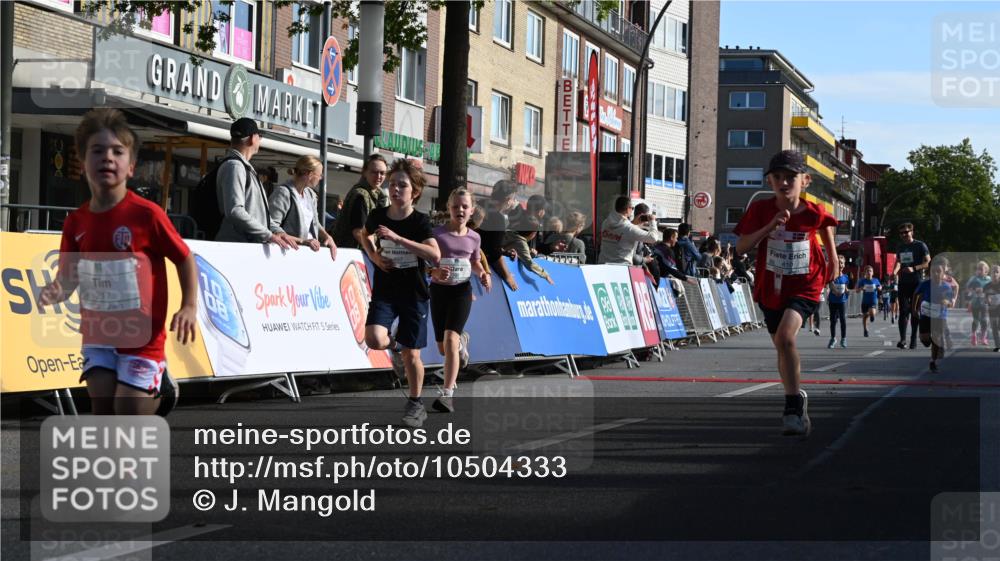 20.09.2026 - PSD Bank Halbmarathon J. Mangold http://msf.ph/oto/10504333 20.09.2026 10:31:18 Ziel 104, 108, 146, 158, 208, 215, 217, 223, 260, 265, 307, 309, 353, 398, 407, 410, 414 meine-sportfotos.de