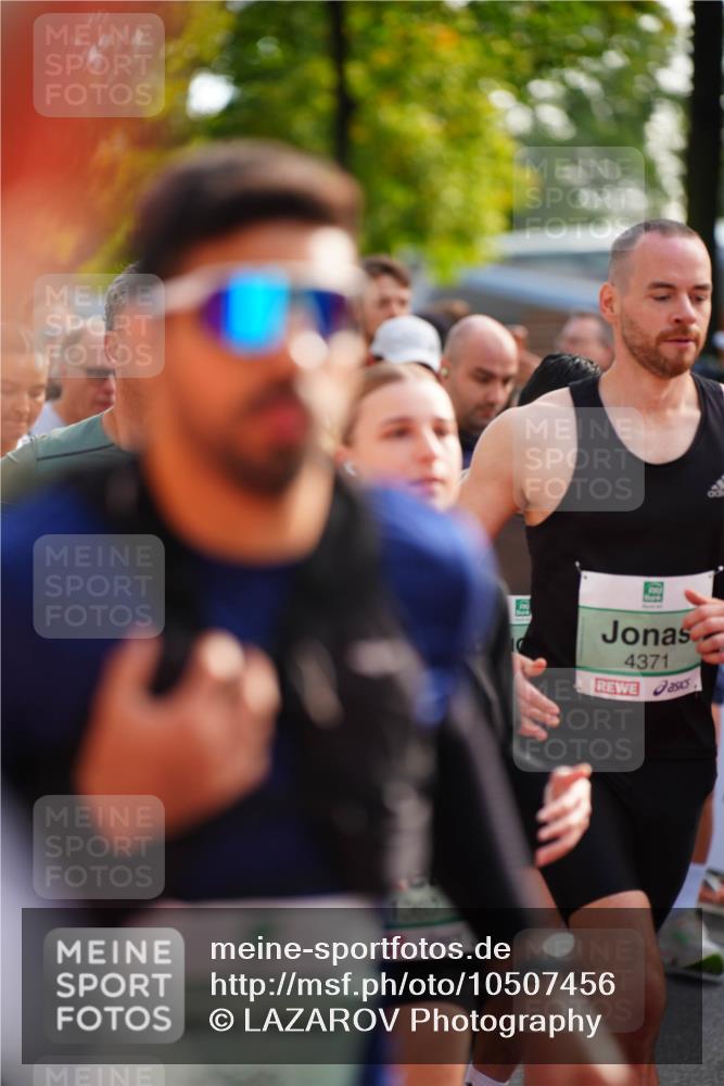 20.09.2026 - PSD Bank Halbmarathon LAZAROV Photography http://msf.ph/oto/10507456 20.09.2026 10:03:44 Laufen 1360, 4371 meine-sportfotos.de