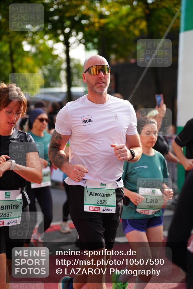 20.09.2026 - PSD Bank Halbmarathon LAZAROV Photography http://msf.ph/oto/10507590 20.09.2026 10:04:03 Laufen 2837, 2825, 1357 meine-sportfotos.de
