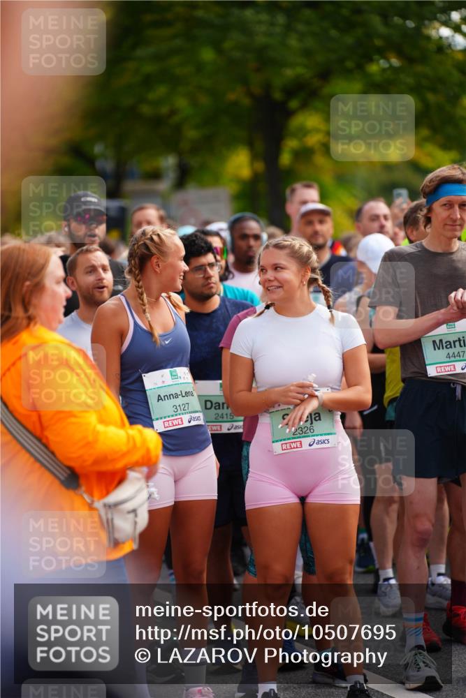 20.09.2026 - PSD Bank Halbmarathon LAZAROV Photography http://msf.ph/oto/10507695 20.09.2026 10:05:17 Laufen 3127, 2415, 2326, 4447 meine-sportfotos.de