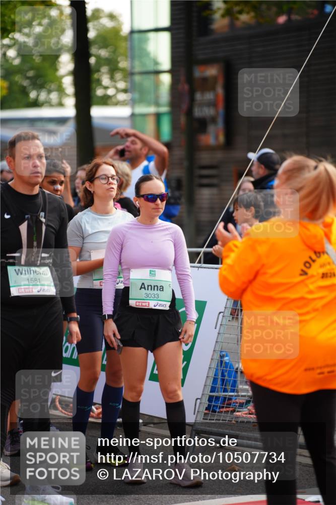 20.09.2026 - PSD Bank Halbmarathon LAZAROV Photography http://msf.ph/oto/10507734 20.09.2026 10:05:21 Laufen 1581, 3033, 70, 2834 meine-sportfotos.de