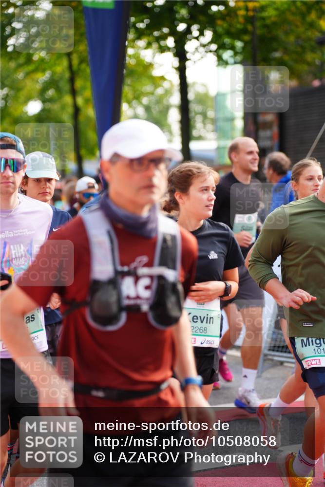 20.09.2026 - PSD Bank Halbmarathon LAZAROV Photography http://msf.ph/oto/10508058 20.09.2026 10:06:00 Laufen 2268, 101 meine-sportfotos.de