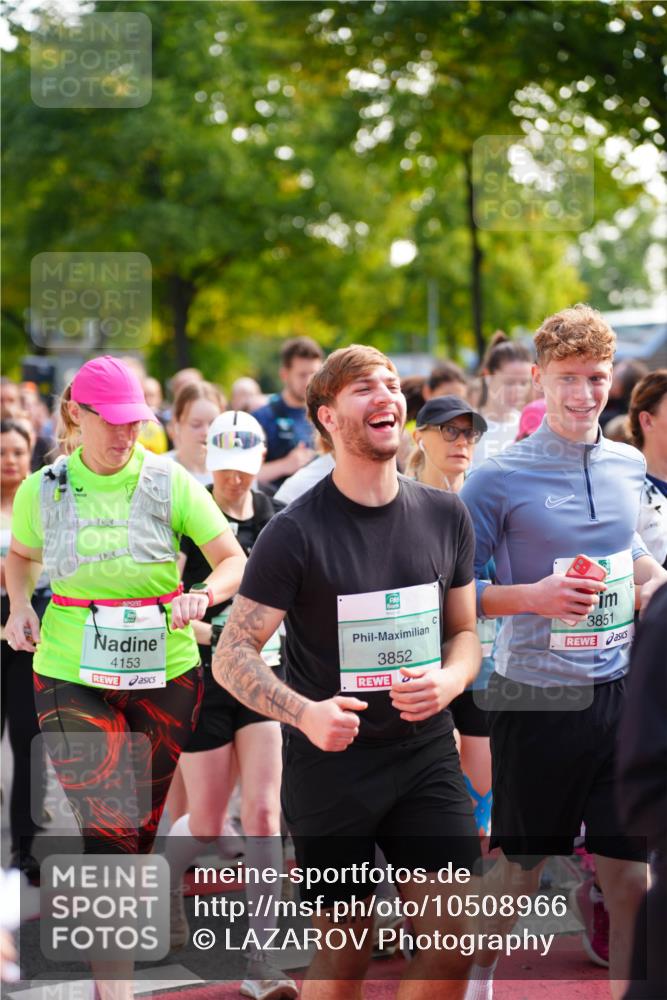 20.09.2026 - PSD Bank Halbmarathon LAZAROV Photography http://msf.ph/oto/10508966 20.09.2026 10:09:25 Laufen 4153, 3852, 3851, 1972 meine-sportfotos.de