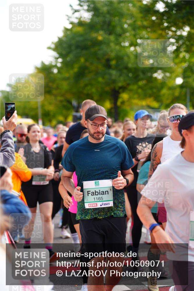 20.09.2026 - PSD Bank Halbmarathon LAZAROV Photography http://msf.ph/oto/10509071 20.09.2026 10:09:35 Laufen 1165 meine-sportfotos.de