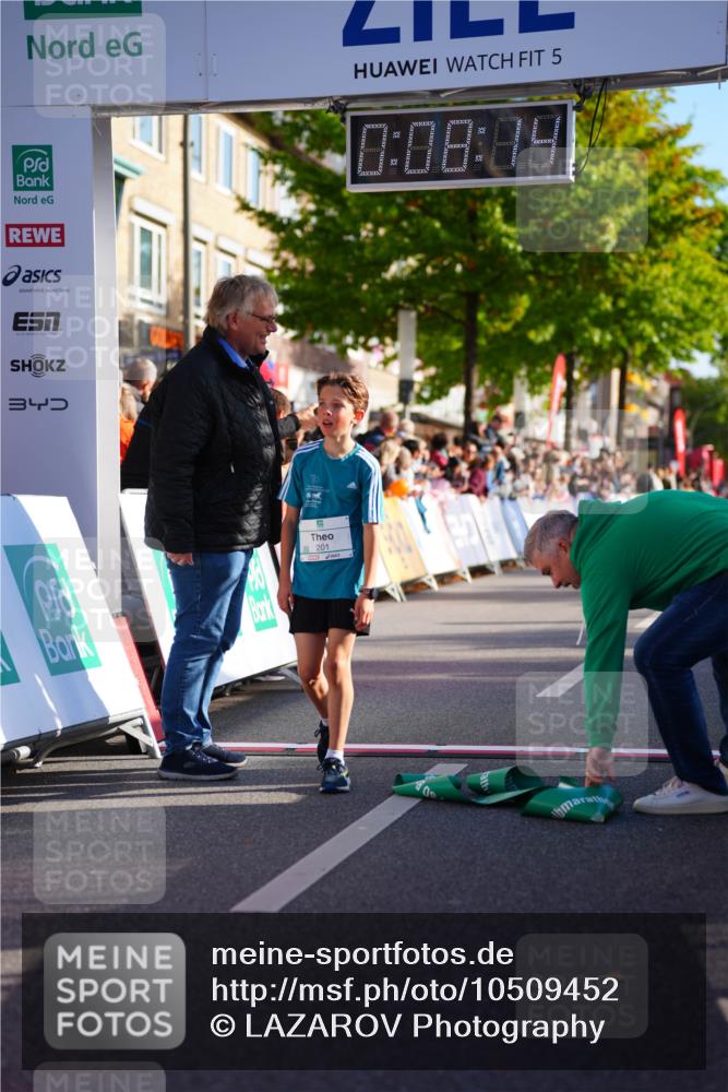 20.09.2026 - PSD Bank Halbmarathon LAZAROV Photography http://msf.ph/oto/10509452 20.09.2026 10:27:38 Laufen 34, 201, 5, 0, 08, 89 meine-sportfotos.de
