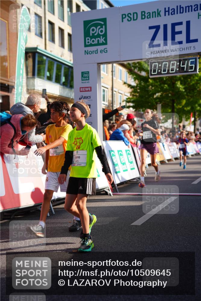 20.09.2026 - PSD Bank Halbmarathon LAZAROV Photography http://msf.ph/oto/10509645 20.09.2026 10:28:09 Laufen 250, 445, 5, 0, 08, 45 meine-sportfotos.de
