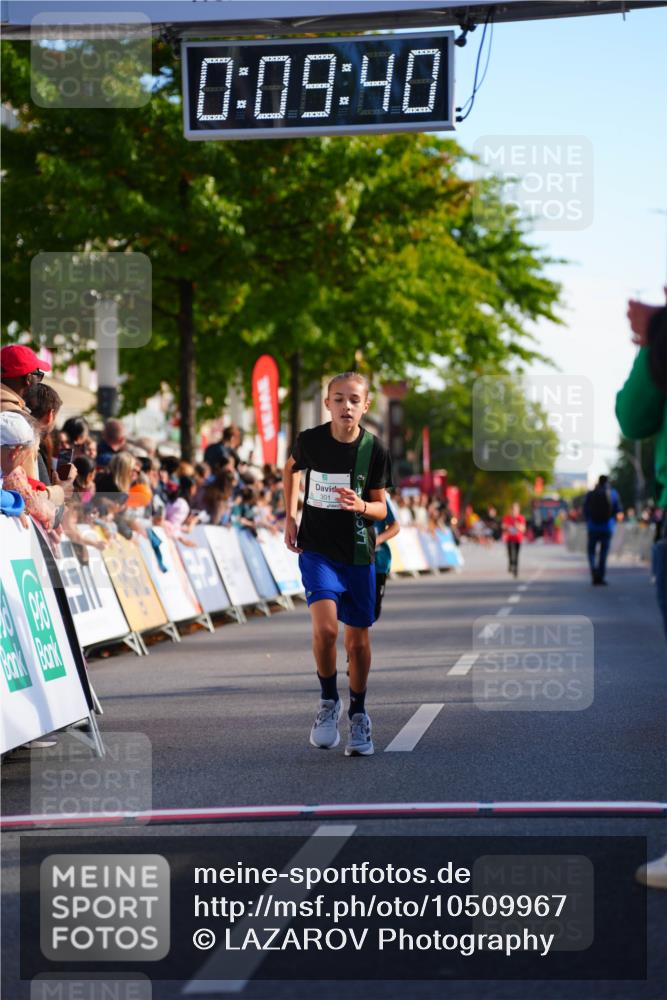 20.09.2026 - PSD Bank Halbmarathon LAZAROV Photography http://msf.ph/oto/10509967 20.09.2026 10:29:04 Laufen 0, 09, 40, 301 meine-sportfotos.de