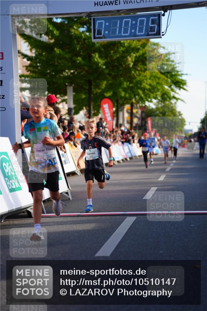 20.09.2026 - PSD Bank Halbmarathon LAZAROV Photography http://msf.ph/oto/10510147 20.09.2026 10:29:30 Laufen 7, 377, 0, 40, 05 meine-sportfotos.de