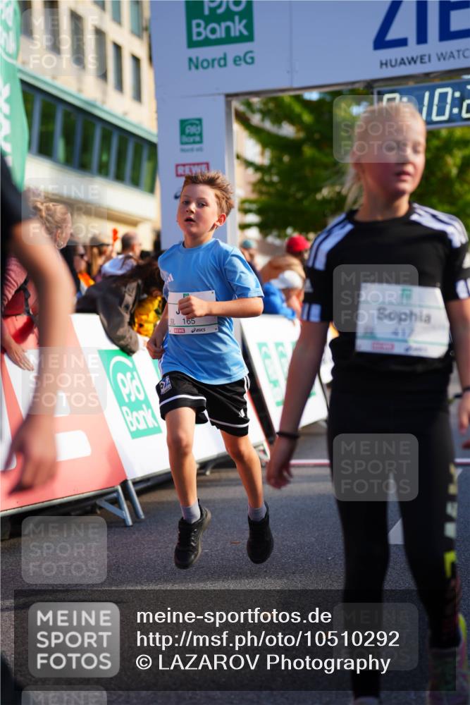 20.09.2026 - PSD Bank Halbmarathon LAZAROV Photography http://msf.ph/oto/10510292 20.09.2026 10:29:46 Laufen 10, 2, 165, 417 meine-sportfotos.de