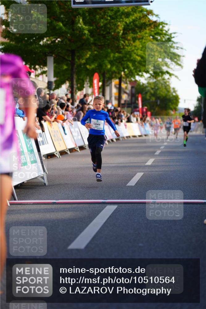 20.09.2026 - PSD Bank Halbmarathon LAZAROV Photography http://msf.ph/oto/10510564 20.09.2026 10:30:19 Laufen 297 meine-sportfotos.de