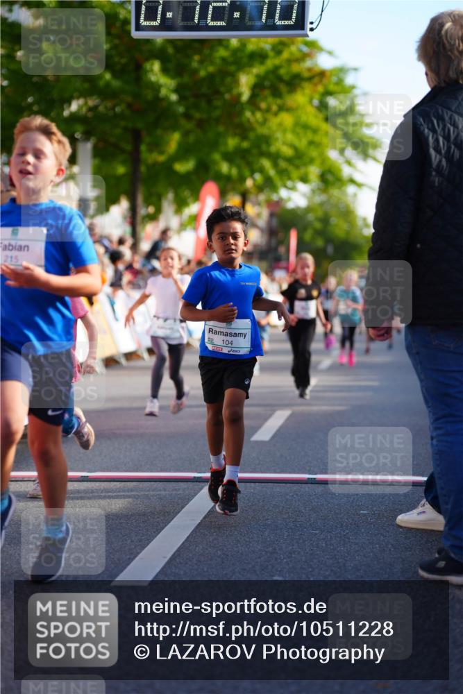 20.09.2026 - PSD Bank Halbmarathon LAZAROV Photography http://msf.ph/oto/10511228 20.09.2026 10:31:34 Laufen 215, 0, 00, 00, 104 meine-sportfotos.de