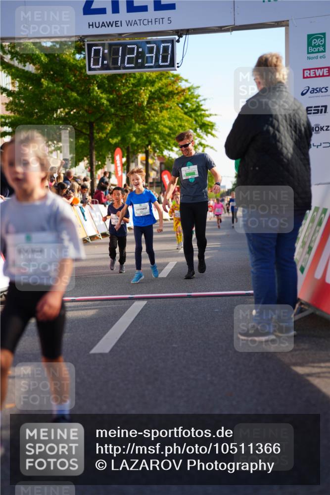 20.09.2026 - PSD Bank Halbmarathon LAZAROV Photography http://msf.ph/oto/10511366 20.09.2026 10:31:54 Laufen 5, 0, 12, 90, 7, 4 meine-sportfotos.de