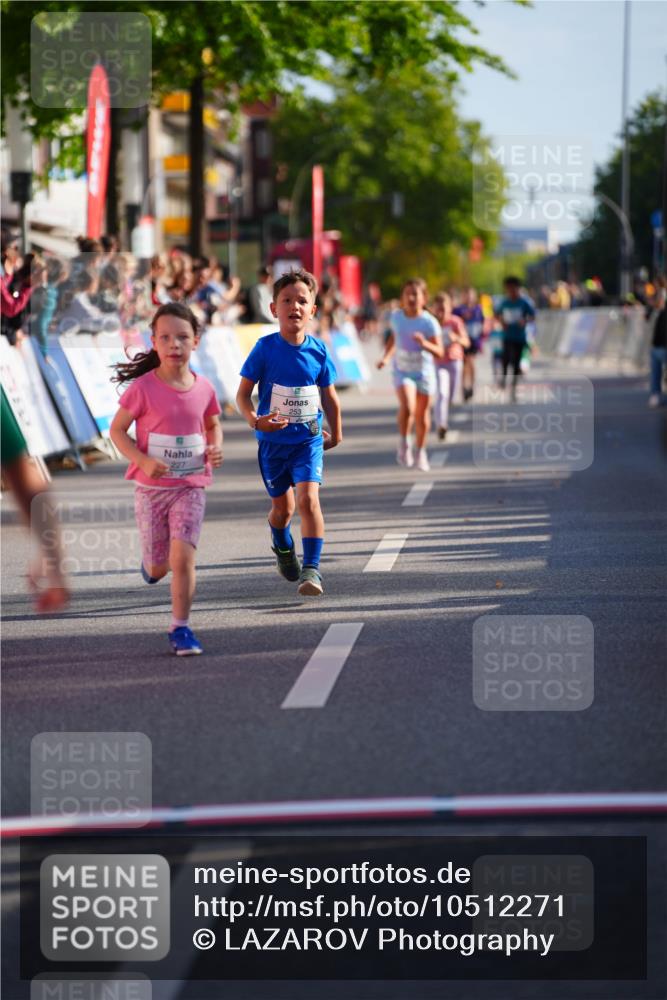 20.09.2026 - PSD Bank Halbmarathon LAZAROV Photography http://msf.ph/oto/10512271 20.09.2026 10:33:41 Laufen 227, 253 meine-sportfotos.de