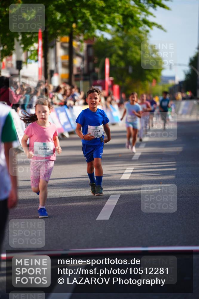20.09.2026 - PSD Bank Halbmarathon LAZAROV Photography http://msf.ph/oto/10512281 20.09.2026 10:33:42 Laufen 227, 253 meine-sportfotos.de