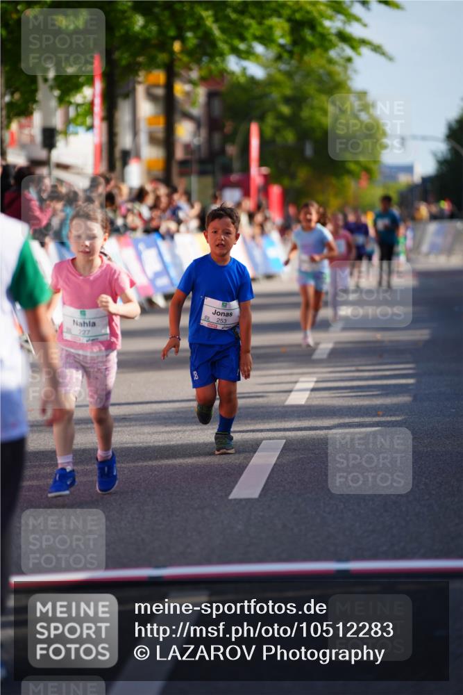 20.09.2026 - PSD Bank Halbmarathon LAZAROV Photography http://msf.ph/oto/10512283 20.09.2026 10:33:42 Laufen 227, 99, 253 meine-sportfotos.de