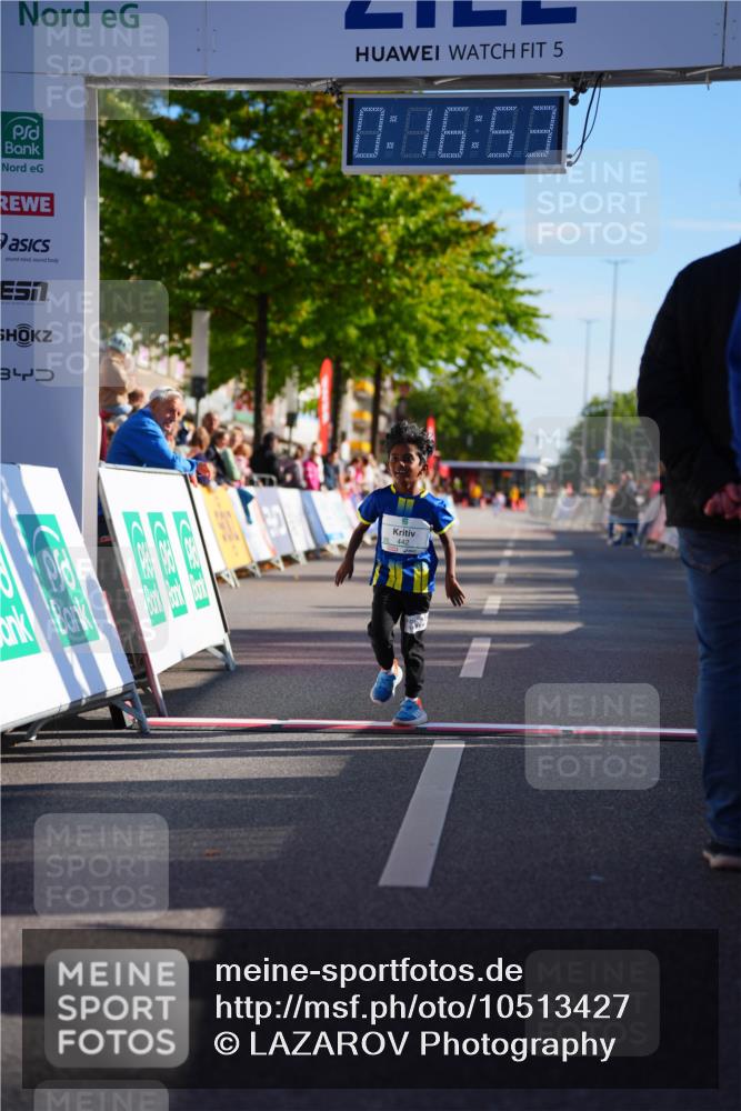 20.09.2026 - PSD Bank Halbmarathon LAZAROV Photography http://msf.ph/oto/10513427 20.09.2026 10:36:17 Laufen 3, 5, 0, 88, 68, 442 meine-sportfotos.de