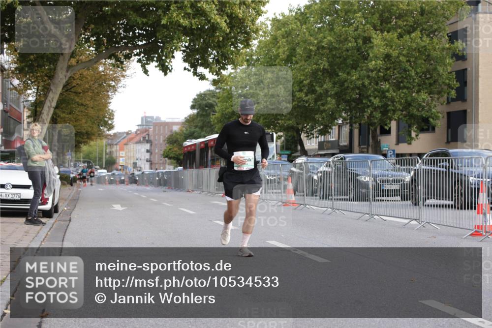 20.09.2026 - PSD Bank Halbmarathon Jannik Wohlers http://msf.ph/oto/10534533 20.09.2026 12:51:42 Laufen 1776 meine-sportfotos.de