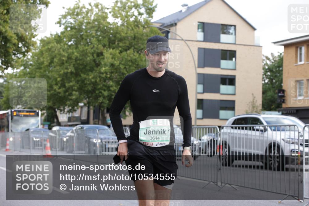20.09.2026 - PSD Bank Halbmarathon Jannik Wohlers http://msf.ph/oto/10534555 20.09.2026 12:51:44 Laufen 3644 meine-sportfotos.de