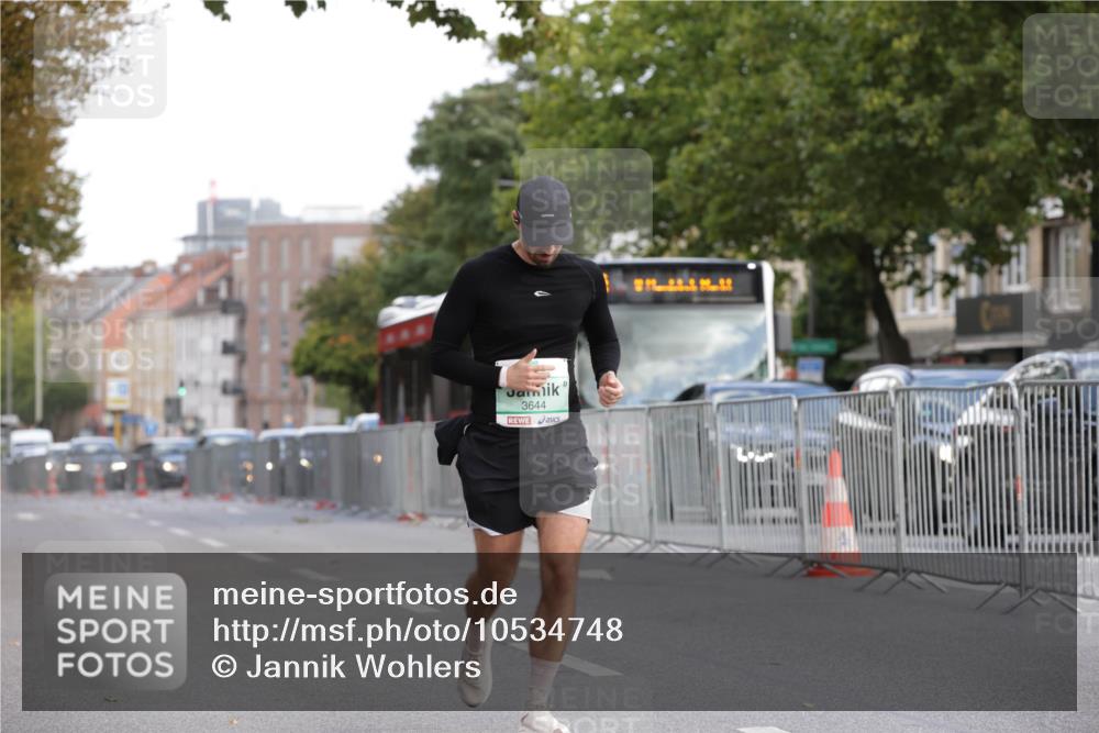 20.09.2026 - PSD Bank Halbmarathon Jannik Wohlers http://msf.ph/oto/10534748 20.09.2026 12:51:41 Laufen 3644 meine-sportfotos.de