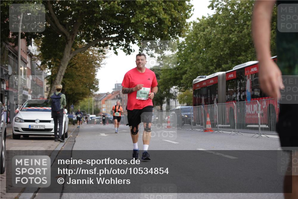 20.09.2026 - PSD Bank Halbmarathon Jannik Wohlers http://msf.ph/oto/10534854 20.09.2026 12:52:59 Laufen 1776, 3040 meine-sportfotos.de