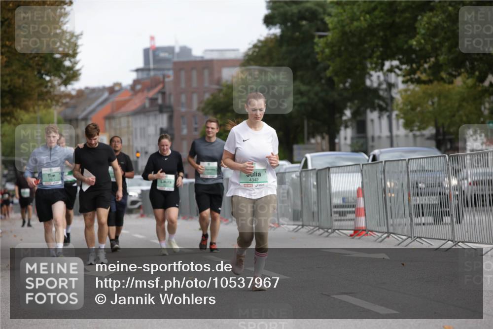20.09.2026 - PSD Bank Halbmarathon Jannik Wohlers http://msf.ph/oto/10537967 20.09.2026 12:58:42 Laufen 4342 meine-sportfotos.de