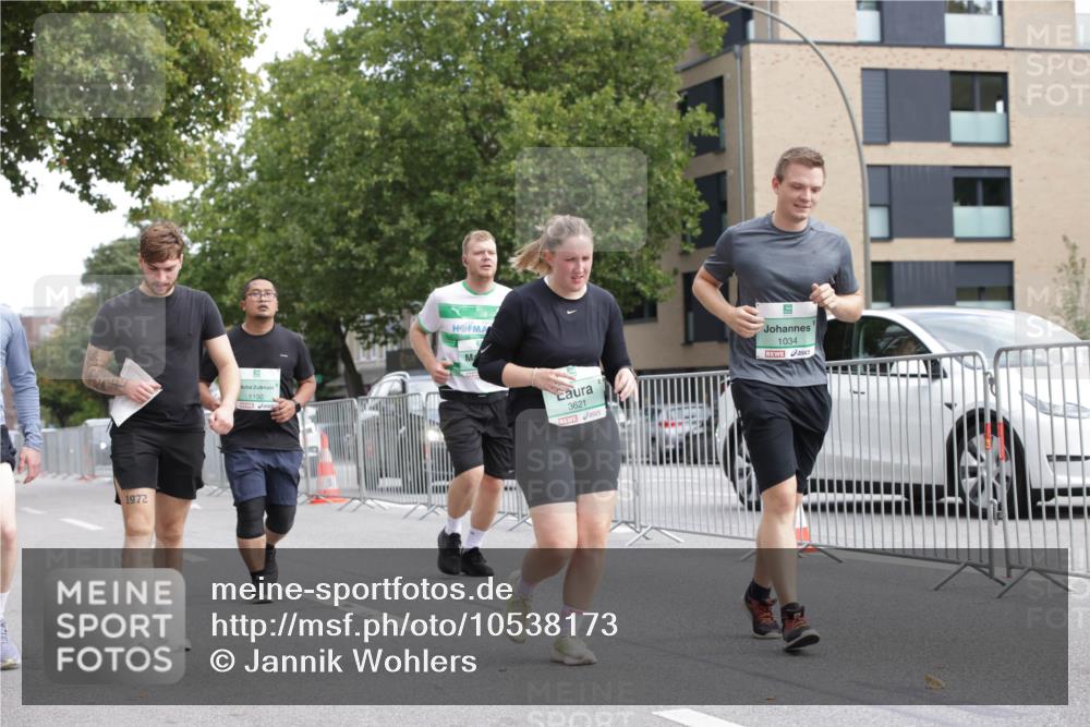 20.09.2026 - PSD Bank Halbmarathon Jannik Wohlers http://msf.ph/oto/10538173 20.09.2026 12:58:54 Laufen 1972, 1192, 3621, 1034 meine-sportfotos.de