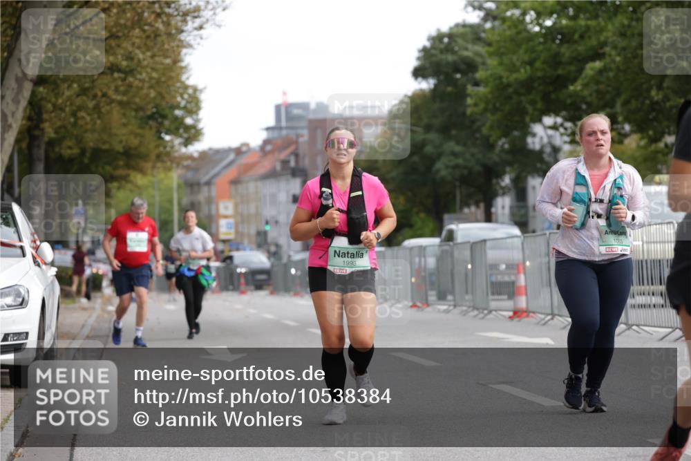 20.09.2026 - PSD Bank Halbmarathon Jannik Wohlers http://msf.ph/oto/10538384 20.09.2026 12:59:35 Laufen 1993, 1085 meine-sportfotos.de