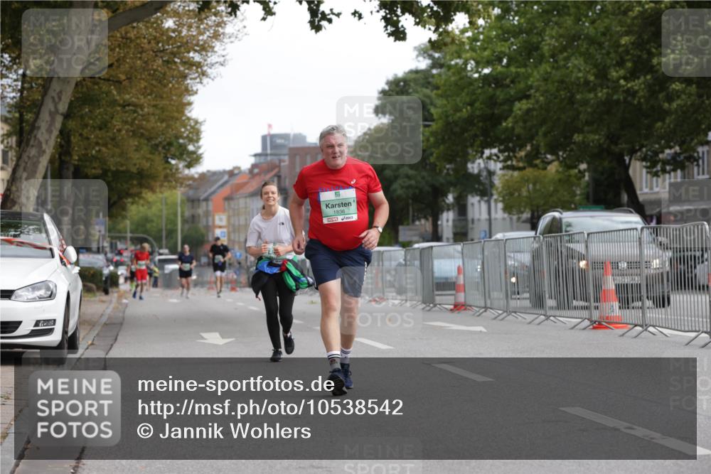 20.09.2026 - PSD Bank Halbmarathon Jannik Wohlers http://msf.ph/oto/10538542 20.09.2026 12:59:43 Laufen 1836 meine-sportfotos.de
