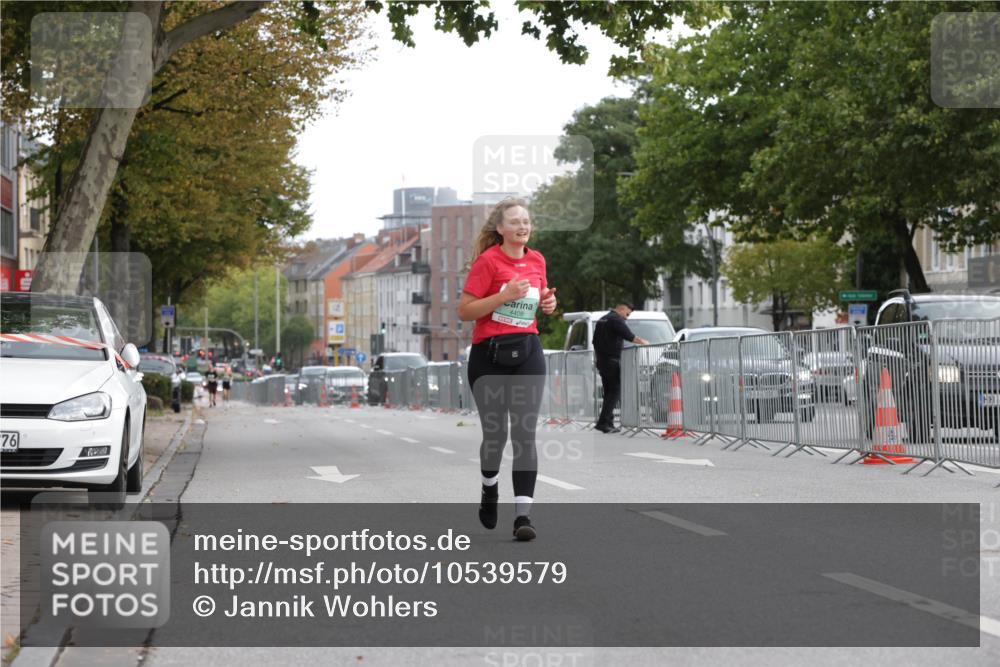 20.09.2026 - PSD Bank Halbmarathon Jannik Wohlers http://msf.ph/oto/10539579 20.09.2026 13:09:04 Laufen 76, 4408 meine-sportfotos.de