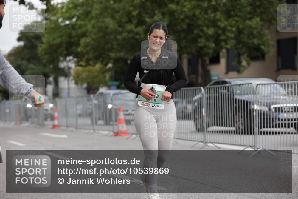 20.09.2026 - PSD Bank Halbmarathon Jannik Wohlers http://msf.ph/oto/10539869 20.09.2026 13:04:05 Laufen 45 meine-sportfotos.de