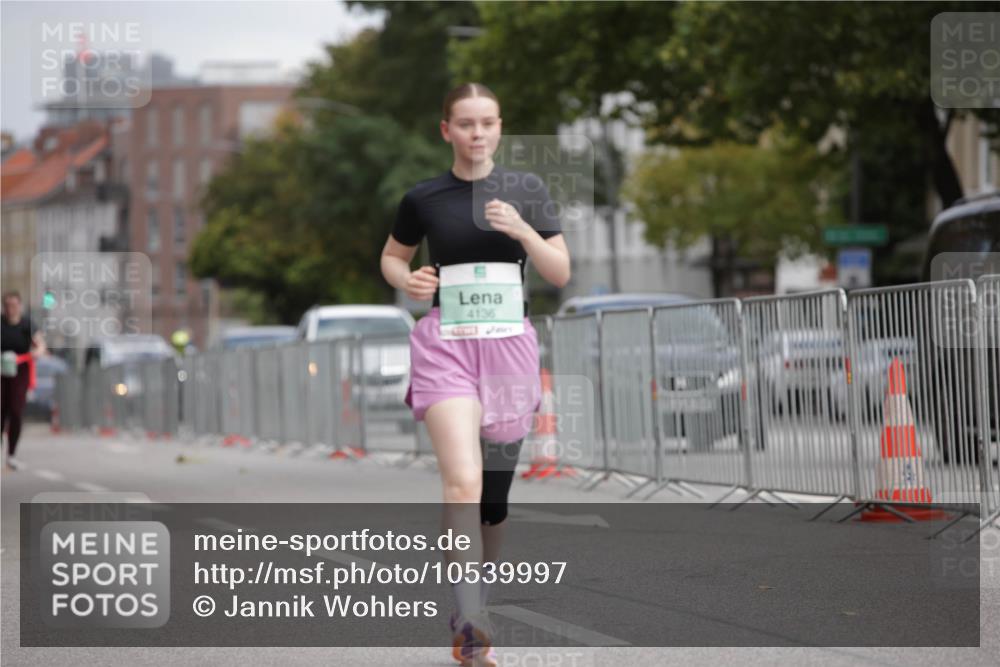 20.09.2026 - PSD Bank Halbmarathon Jannik Wohlers http://msf.ph/oto/10539997 20.09.2026 13:04:27 Laufen 4136 meine-sportfotos.de