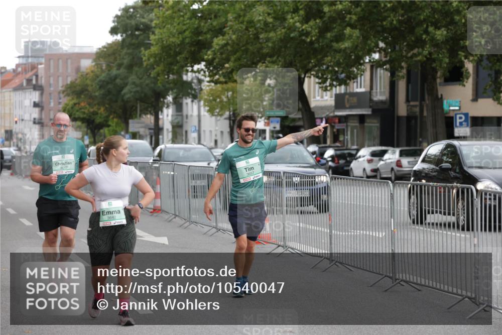 20.09.2026 - PSD Bank Halbmarathon Jannik Wohlers http://msf.ph/oto/10540047 20.09.2026 13:12:36 Laufen 3647, 3642, 3657 meine-sportfotos.de