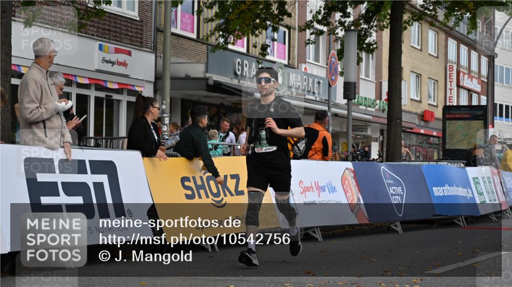 20.09.2026 - PSD Bank Halbmarathon J. Mangold http://msf.ph/oto/10542756 20.09.2026 12:50:43 Ziel 1375, 1796, 3805 meine-sportfotos.de